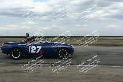 media/May-17-2025-VARA (Sat) [[ff3a2e4a11]]/Race/All British Race/Cotton corners Turn/